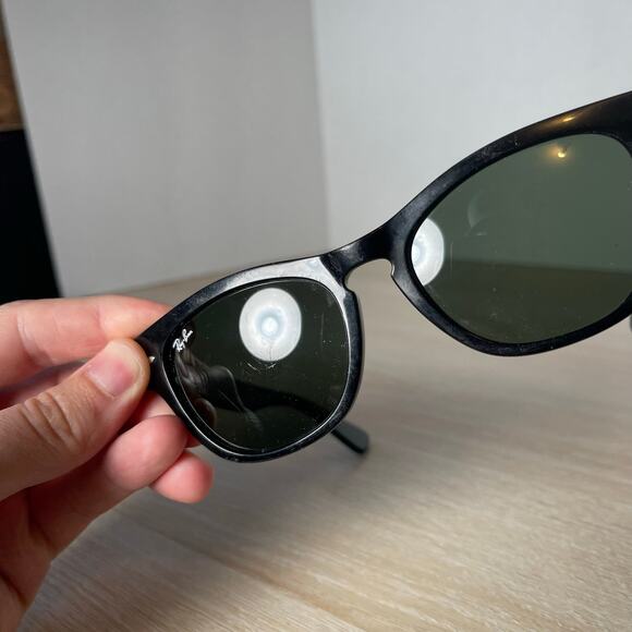 Ray-Ban RB4169 Laramie 601 Sunglasses READ Black Frames Made in Italy RARE! - Picture 11 of 15